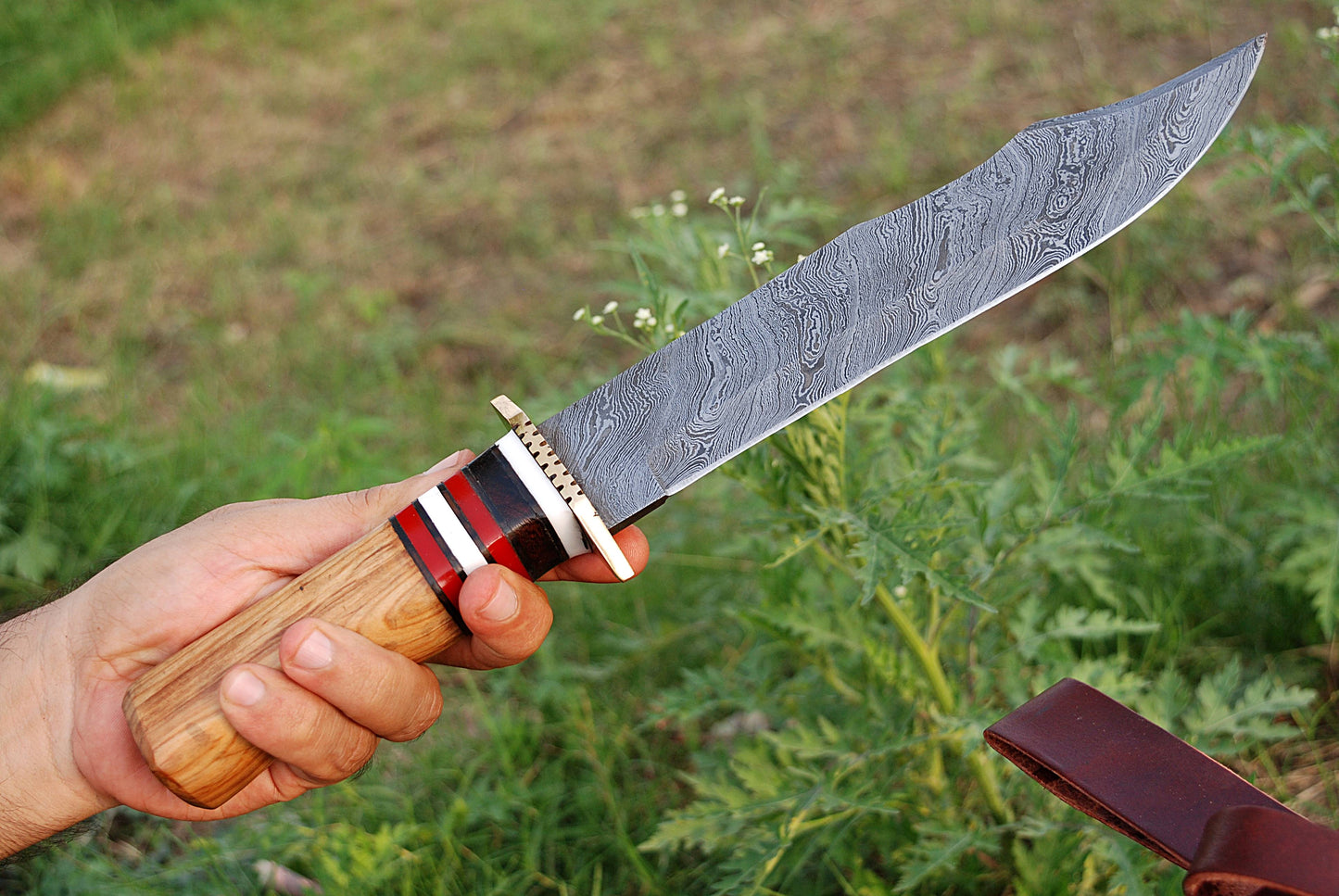 Custom forged Carbon steel handmade Hunting Bowie Knife Personalized Camping tool Groomsman Gift, Gifts For Men, Gift for dad, Outdoor Gift for Husband
