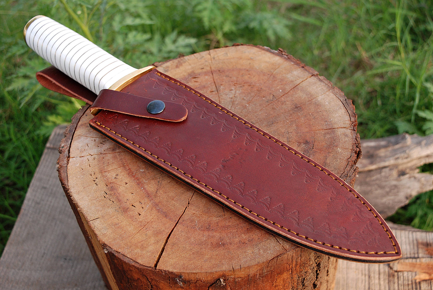 Custom forged Carbon steel handmade Hunting Dagger Knife Personalized Camping tool Groomsman Gift, Gifts For Men, Gift for dad, Outdoor Gift for Husband